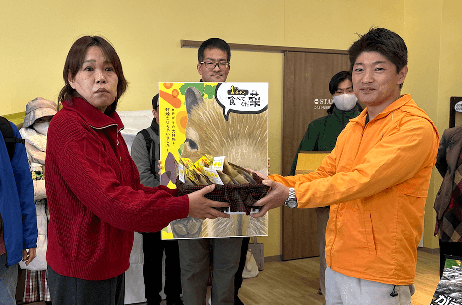 納品の様子