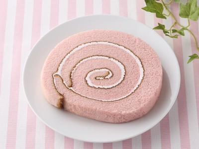 しっとりいちごロールケーキ商品画像（画像はイメージです。）