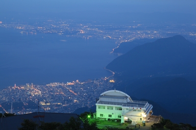 鶴見岳よりの別府・大分方面の夜景