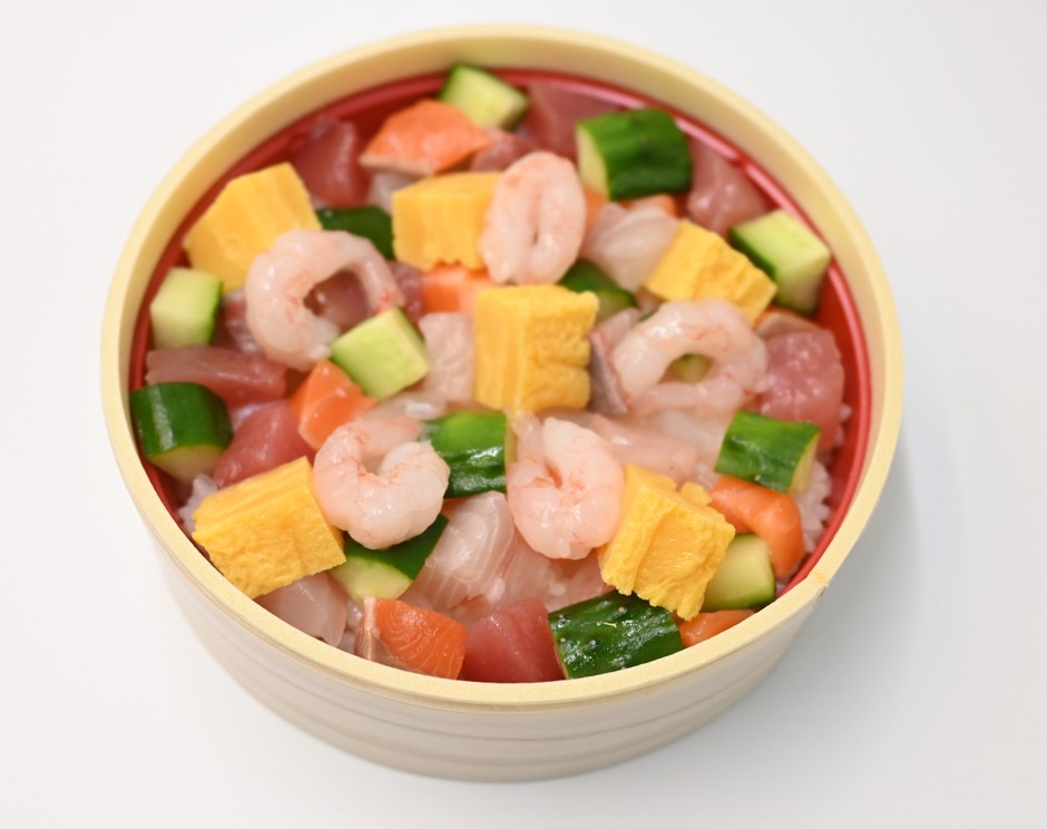 七つ星海鮮丼