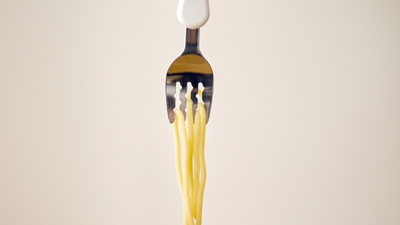 独自のギザギザ溝で麺が滑り落ちない