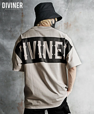 Exaggerate Box Logo TEE（ベージュ）