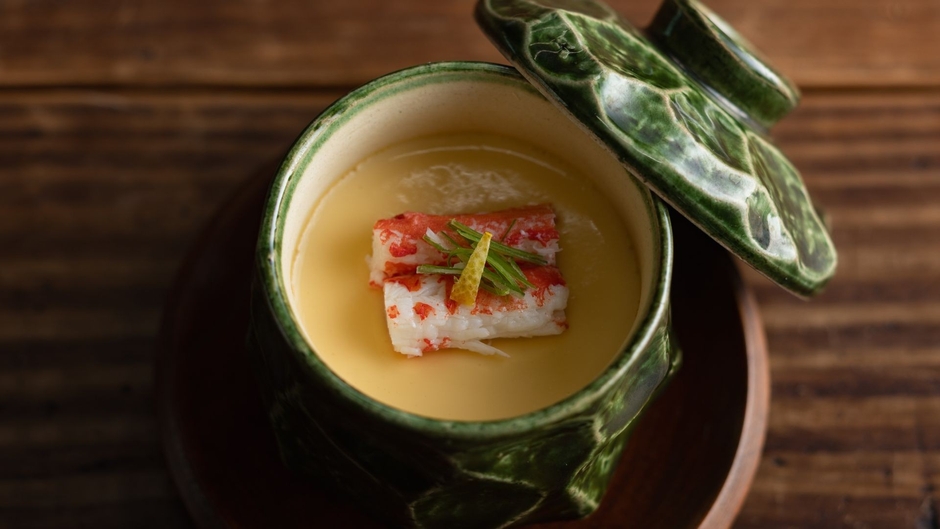 かに身＆かに味噌入り茶碗蒸し/一例
