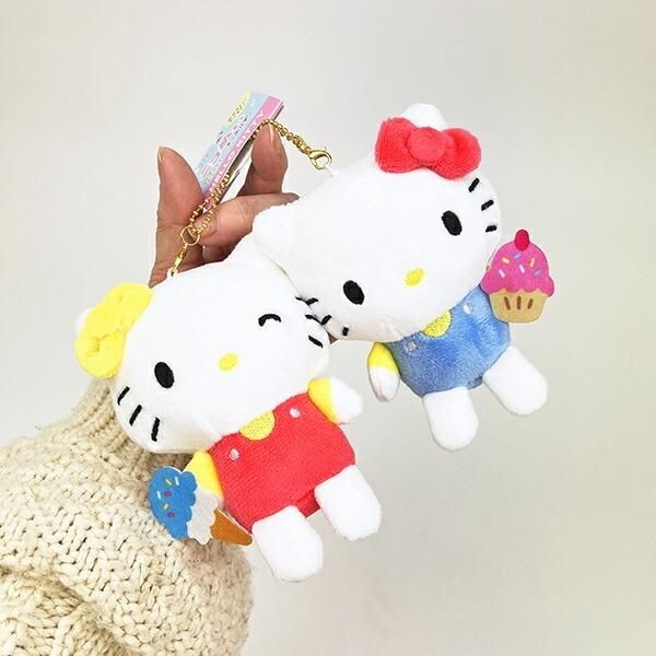 サンリオのニコぬいキーホルダー
