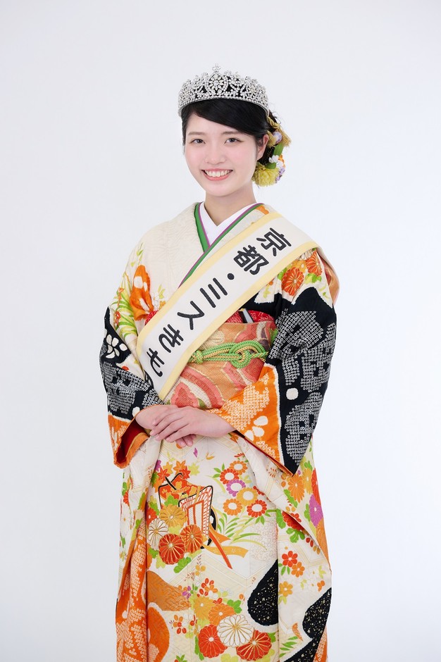 「2023京都・ミスきもの」宮田葉滴さん
