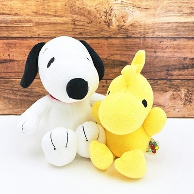 スヌーピーのぬいぐるみ