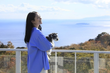 熱海の愛犬リゾート宿×人気観光地がコラボ！わんちゃん無料入園券付きプラン販売開始｜2026年2月1日～