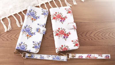 【あんしんスマホ KY-51B】手帳型ケース クリアポケット ハンドストラップ ルーペ付 花柄