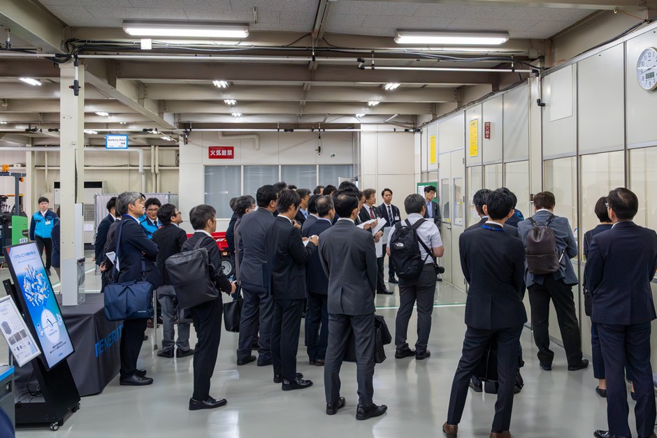 蓄電池システム製造ラインの見学