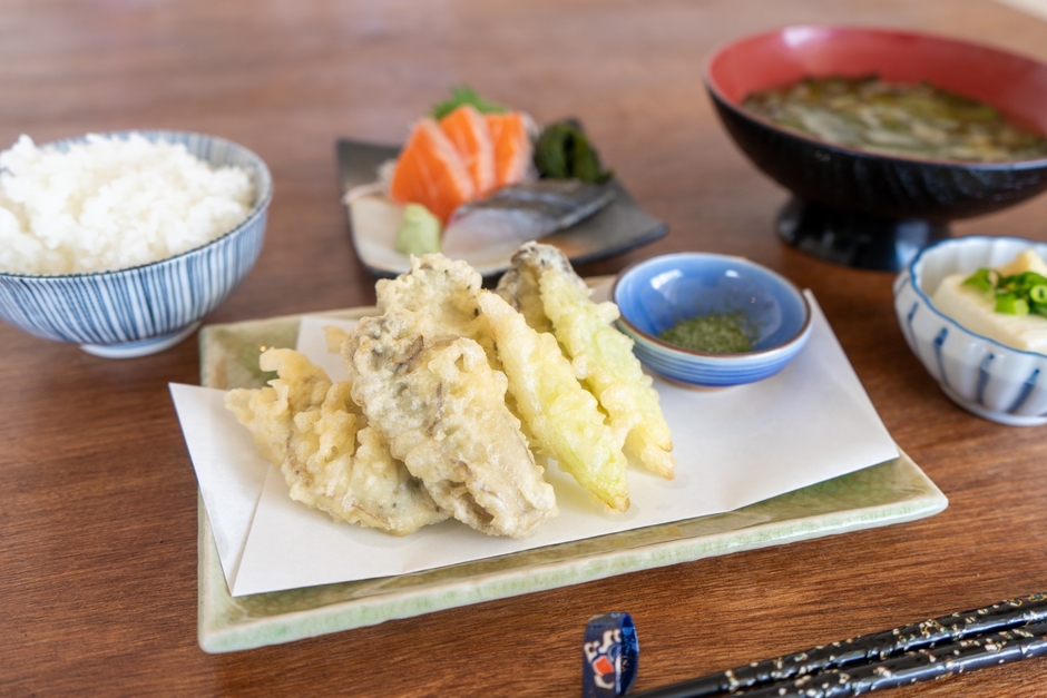 若狭牡蠣の天ぷら定食