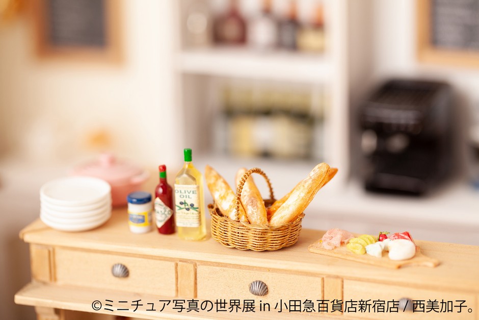 展示作品：西美加子。