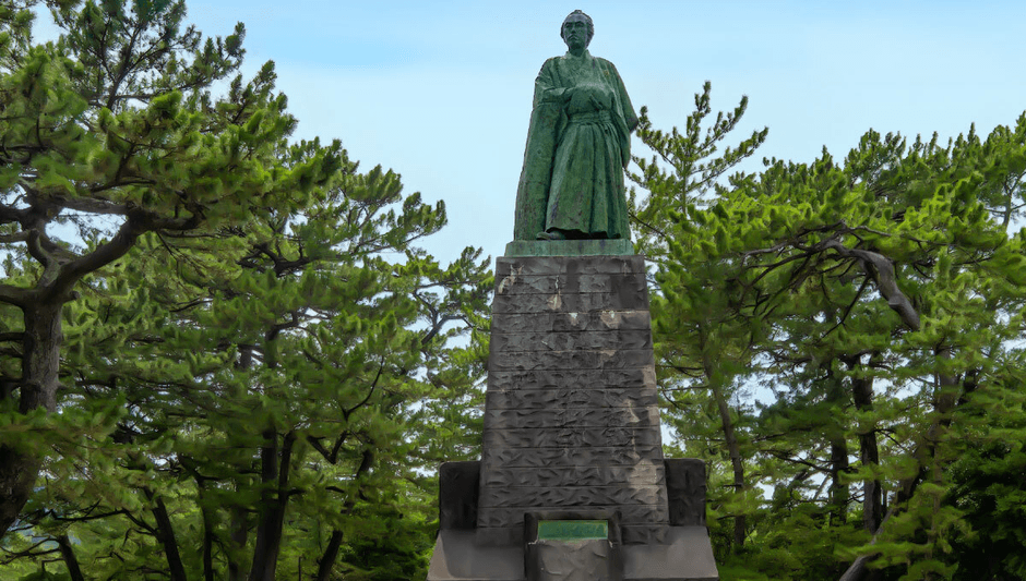 坂本龍馬像