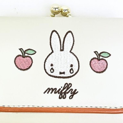 ミッフィーの三つ折り財布