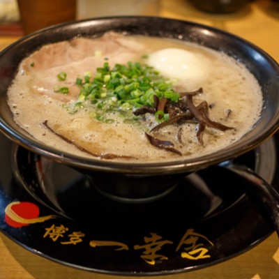 博多とんこつラーメン