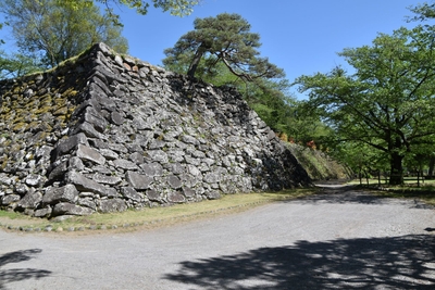 小諸城址懐古園 天守台