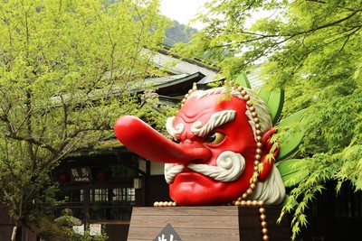 鞍馬駅前の大天狗