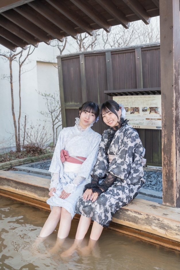 石段街の足湯もお楽しみいただけます