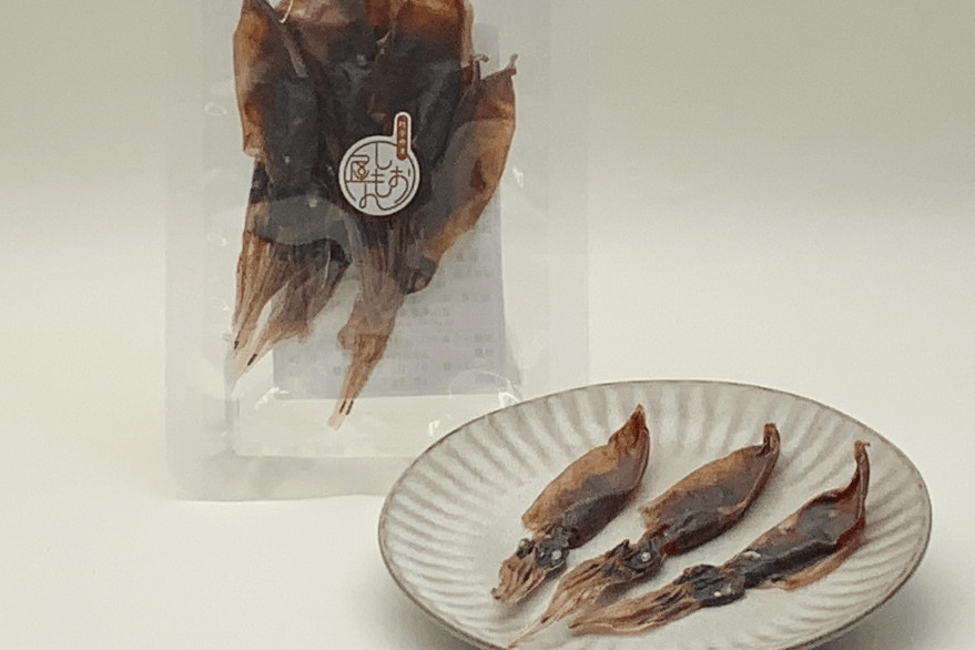 炙ると芳醇な香りと旨みが広がる「ほたるいか素干し」(越中魚津しおもん屋ハマオカ海の幸)