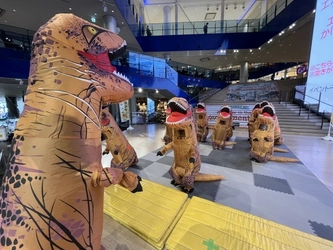 【2026年8月15日】クイーンズスクエア横浜で『恐竜エアコスイベント』を開催