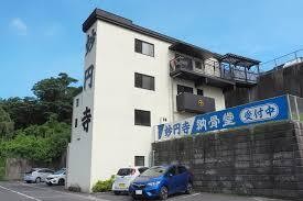 唐湊霊廟外観