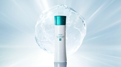 ロングセラー美白※1化粧水が10年ぶりにパワーアップ! 
伝統植物「藍」から抽出した「藍ルーロス®※5」配合の美白※1化粧水
