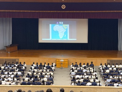 2026年7月6日(月)に開催された認定NPO法人「緑のサヘル」による講演会の様子