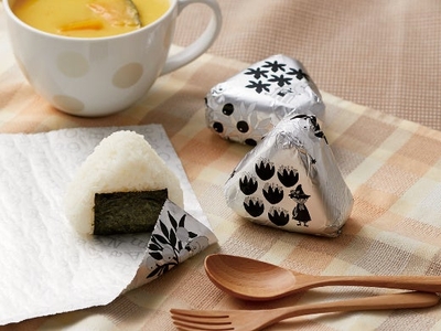 MOOMINおにぎりホイルあたたかいスープと一緒に
