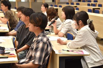 グループワークの成果を発表