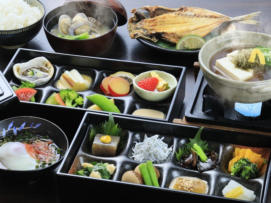 ご朝食一例