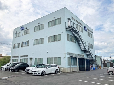 本社外観