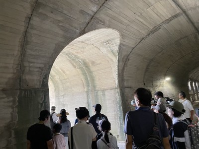 回天運搬用トンネル見学
