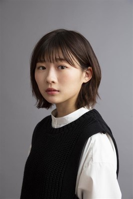 プロフィール