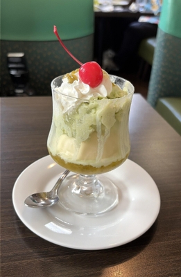 サボテンパフェ