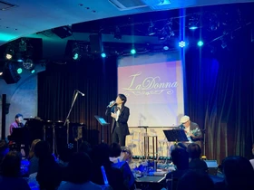 夢グループの石田社長も駆けつけた！ZERO新曲発売ライブにファン100人が熱狂。
豪華作家陣との超サプライズ生演奏で魅了！
