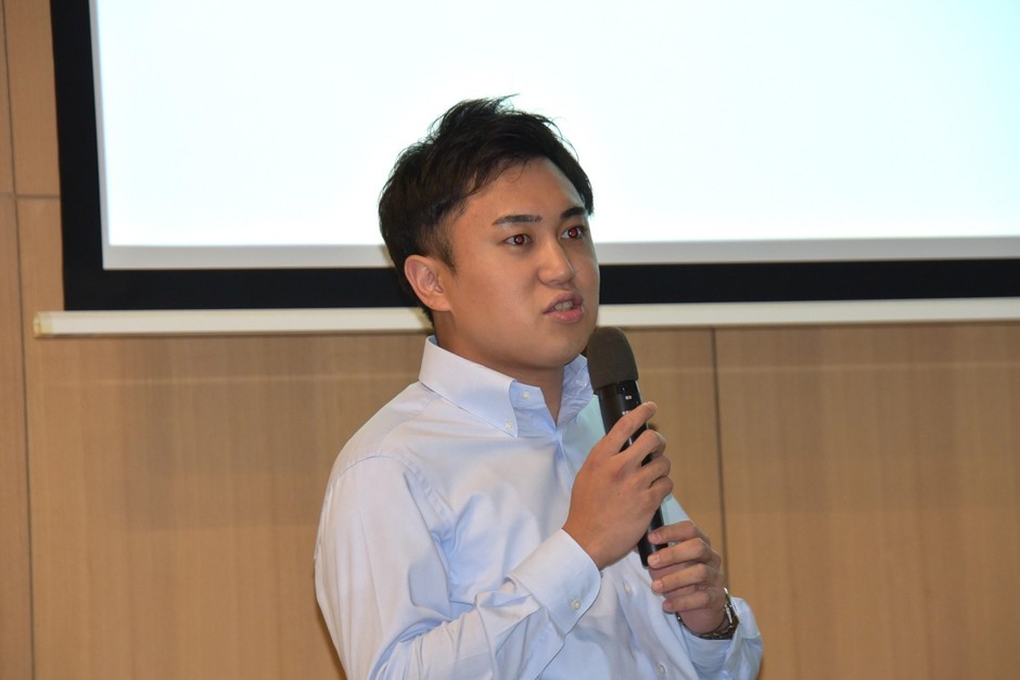 講義する永井さん