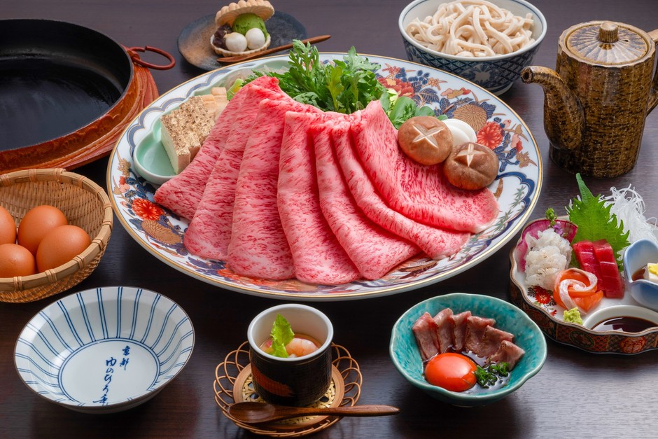 ひろ重の「すき焼き」コース