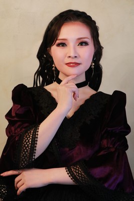 ローズ・ベラント役　煌海 あさひ（きらみ あさひ）