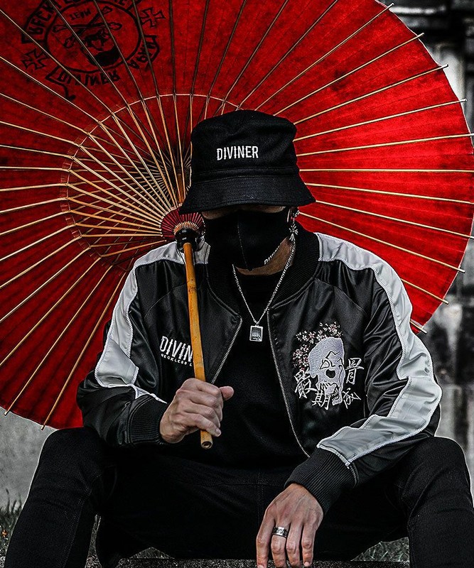 【DIVINER JAPAN】最期骨成 Sukajan