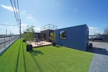 建築費高騰で「増築」から「敷地内コンテナ」へシフト！木造コンテナハウスの受注額が約2.9倍に急増