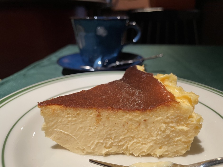 バスクチーズケーキ