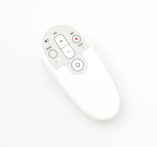 新型コロナウイルス感染症用に遠隔聴診可能な電子聴診器の販売を開始。