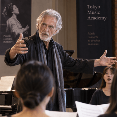 奈美が学ぶ音大オペラ教授・アルバート・リゼ