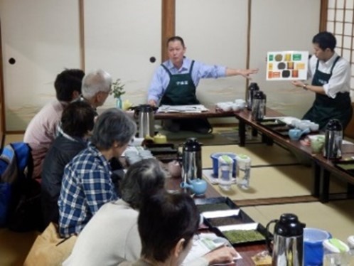 日本茶教室(例年の様子)