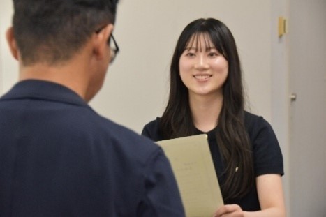 総合1位　春日井琉楓さん（経営学部3年）