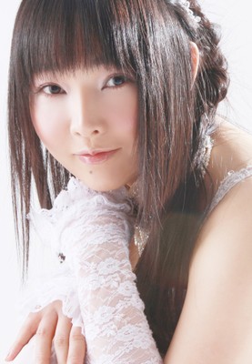 魔女役:ゆかな