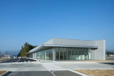 I-PEX Piezo Solutions、製造能力強化に向けた 圧電MEMSファウンドリ事業向けクリーンルームの開所式を実施
