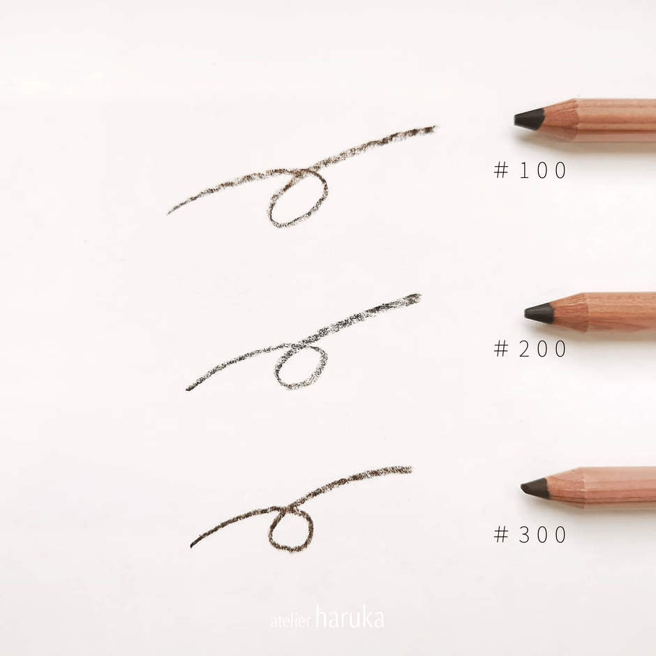 眉ペンシル「EZBLOW(3色展開)」