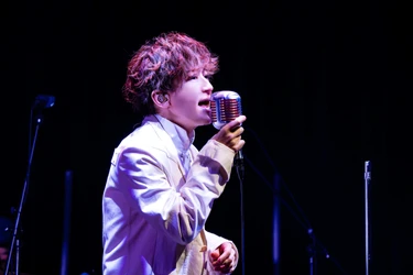 TETSUYA Billboard LIVE 2025 ライヴレポートが到着！