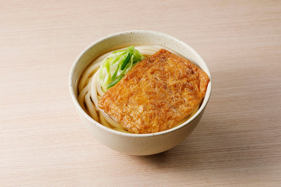 じゅわっと甘さ広がる　きつねうどん