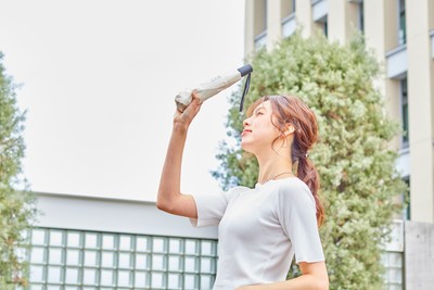 weer Lite 自動開閉日傘 携帯イメージ